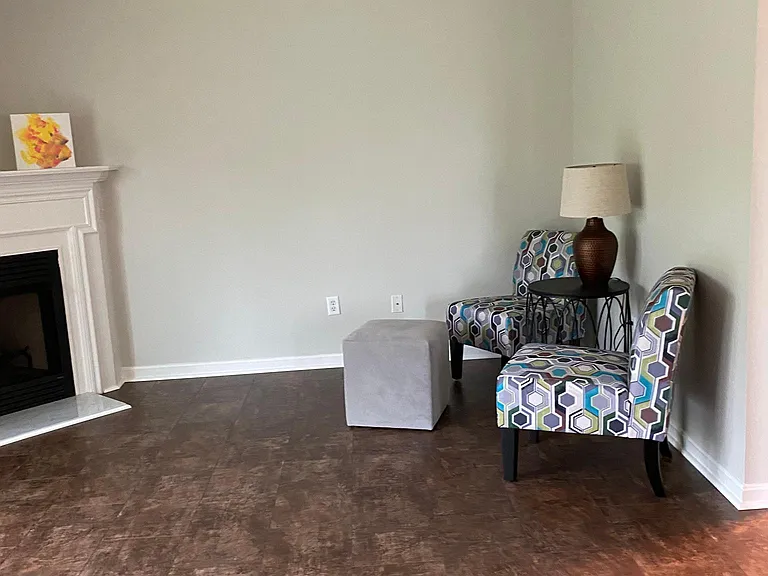 219 Woodcrest Dr — Photo 16