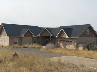 828 Saddle Butte Dr, Klamath Falls, OR