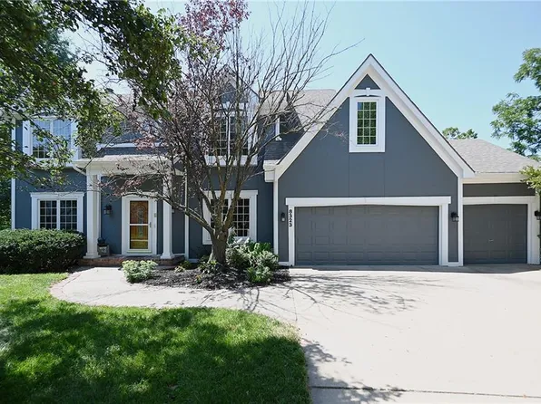 8323 NW 83rd St, Kansas City, MO 64152