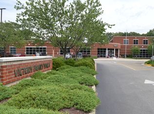 102 Heath Pl, Yorktown, VA 23693