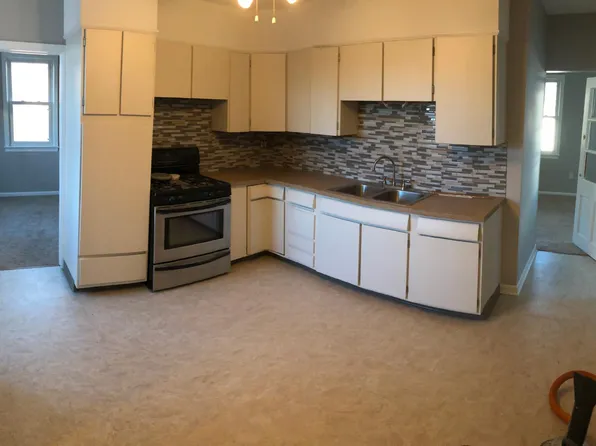 1976 E 124th Pl #2, Cleveland, OH 44106