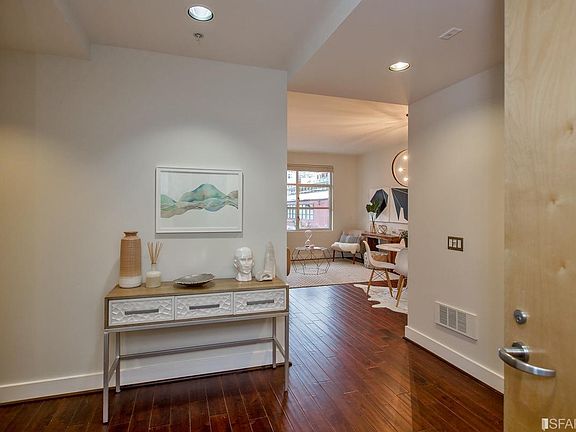 3rd image of 530 Chestnut St APT 103