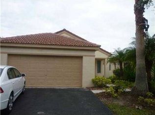 1561 Estancia Cir, Weston, FL 33327