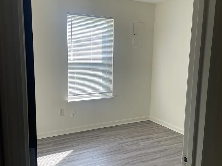 263 Fulkerson Dr #B — Photo 3