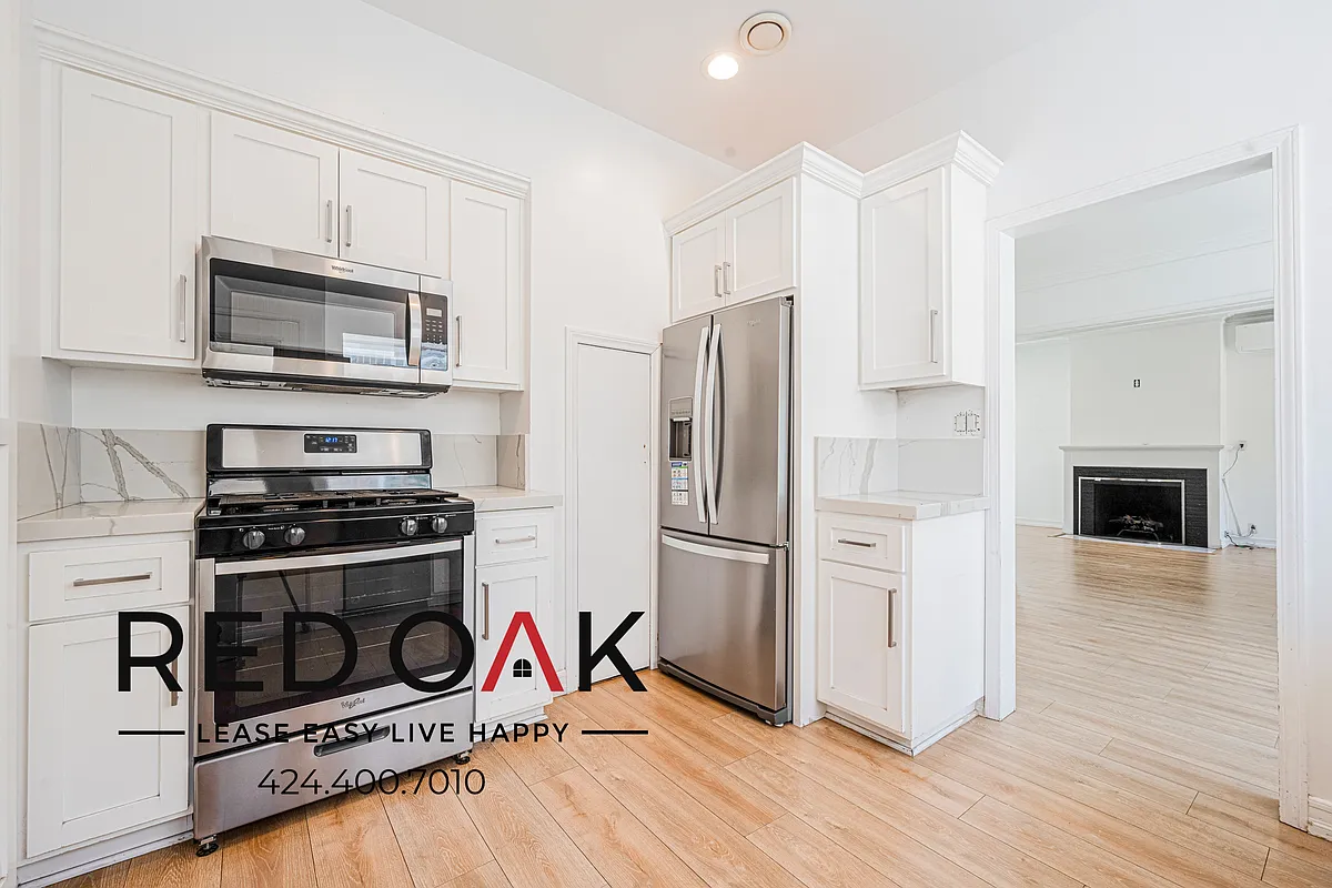 Building Photo - 1437 Selby Ave #1437