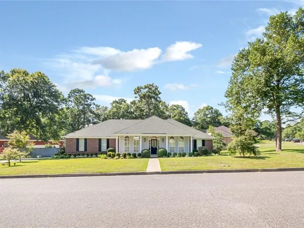7490 Quency Dr, Mobile, AL 36695