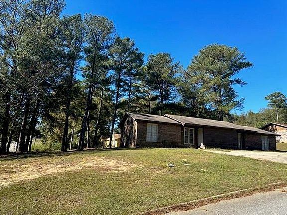 4th image of 103 23rd Ct