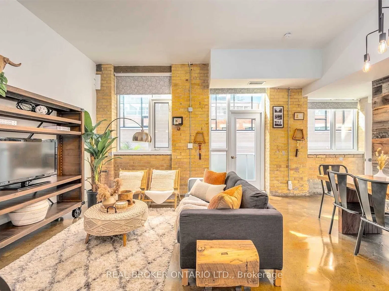 1 bed, $2,700 — Photo 2