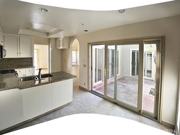 4th image of 11 Woodland Dr