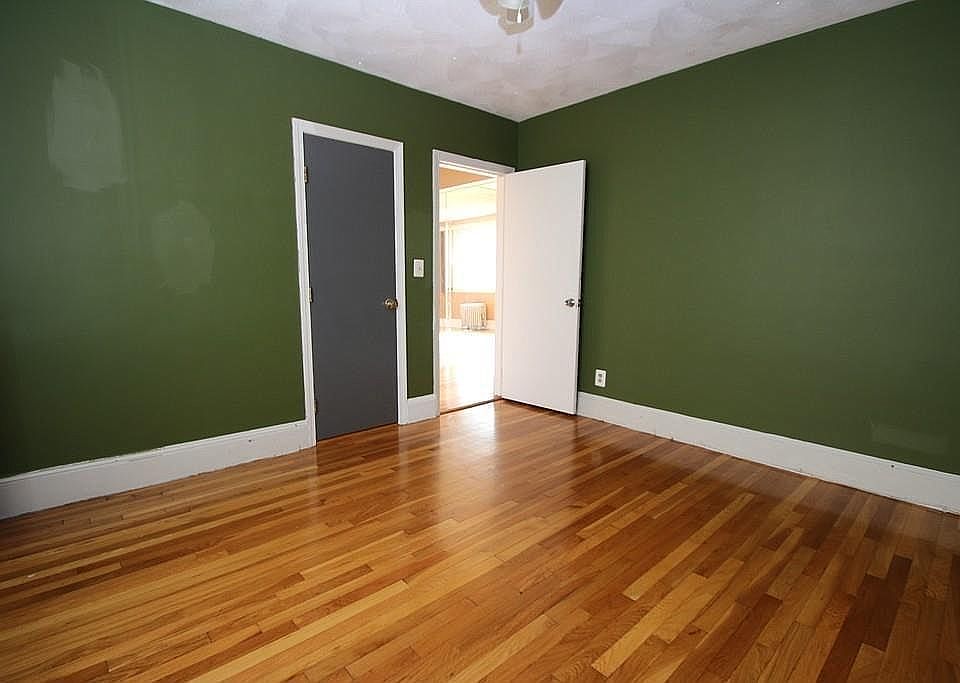 1st image of 17 Forest Hill Ave