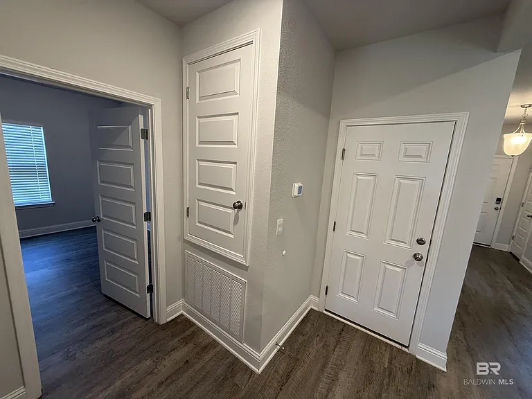 23247 Lieutenant Ave — Photo 28