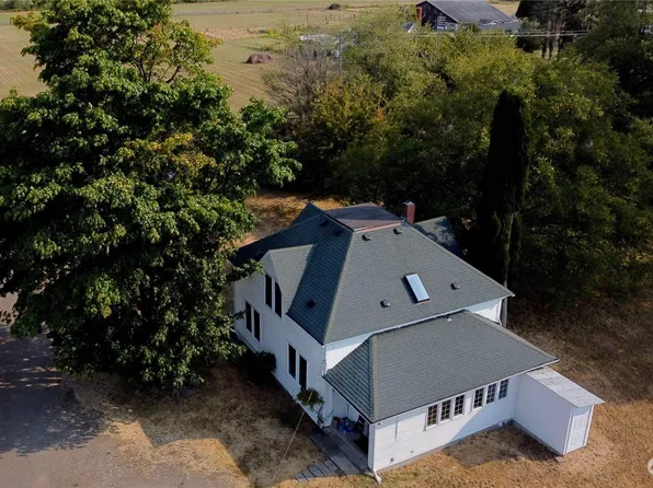 3687 Bay Road, Ferndale, WA 98248