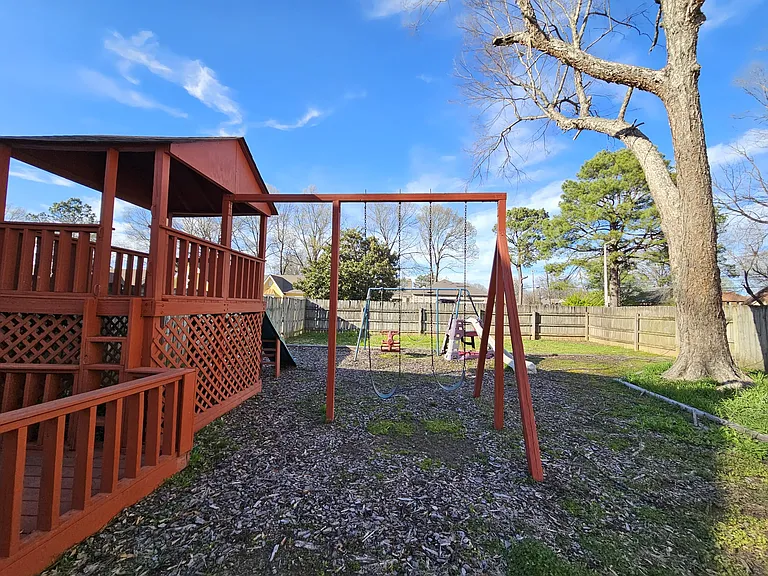4235 S Germantown Rd — Photo 42