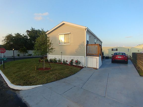 3rd image of 11000 SE Federal Hwy Lot 37