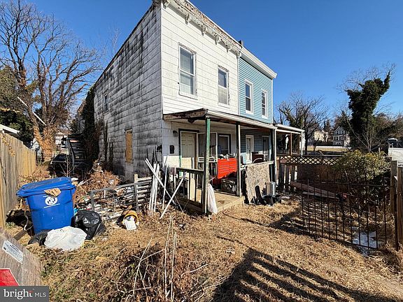 2nd image of 1140 Montpelier St