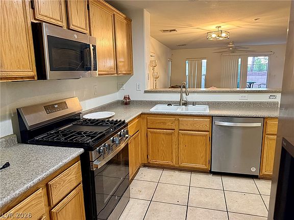 3rd image of 1150 Paradise Desert Ave