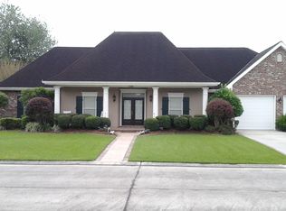 110 Ashland Dr, Thibodaux, LA 70301