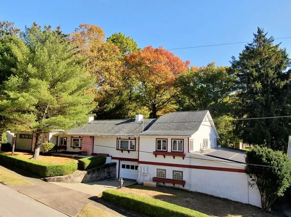 25 Reid Ave, Wheeling, WV 26003