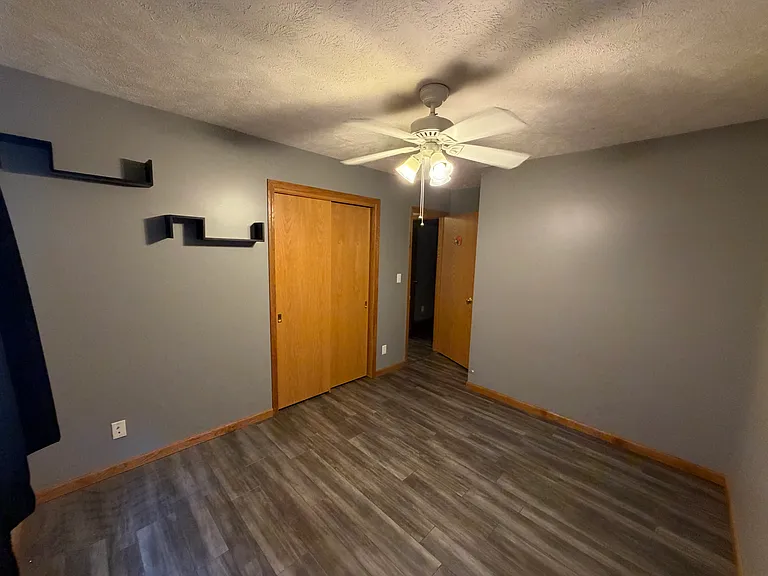 8056 Colby St — Photo 8