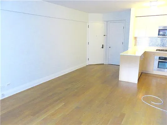 Sold by Sieber International | media 12