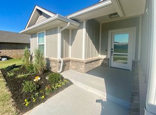 4305 Eloise Dr, Shawnee, OK 74804