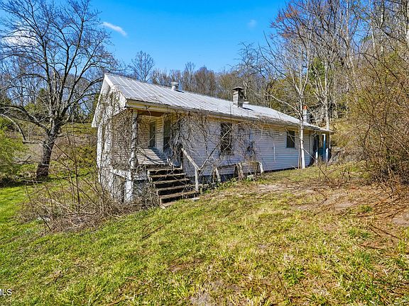 4th image of 486 Cloud High Rd