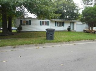 935 Warrington Rd, Akron, OH 44320