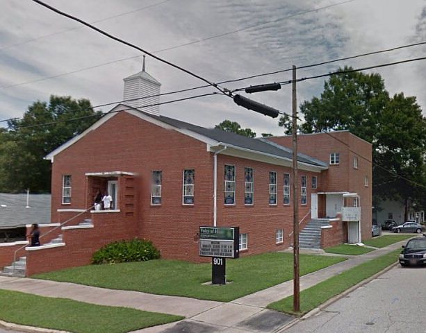 1st image of 901 Columbia Ave
