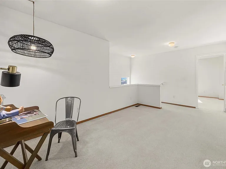 11003 Pansy Pl NW — Photo 19