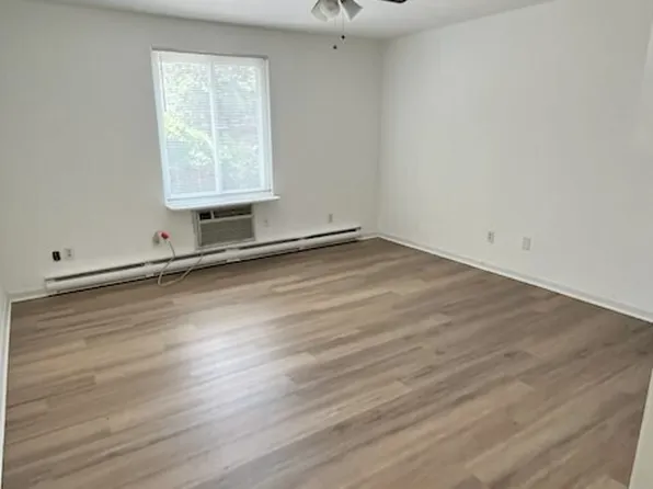 16 A St #A3, Derby, CT 06418