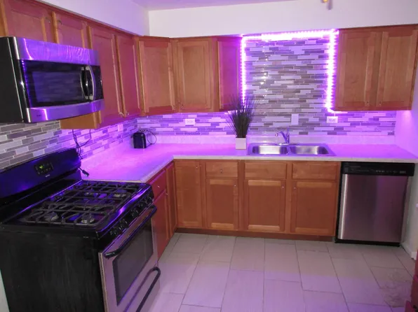 (undisclosed Address), Lyons, IL 60534