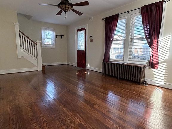 4th image of 113 S Gray Ave