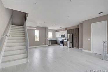 Home For Sale In Victoria Park