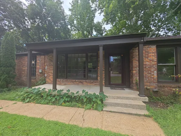2313 Lynn Rd NW, Huntsville, AL 35810