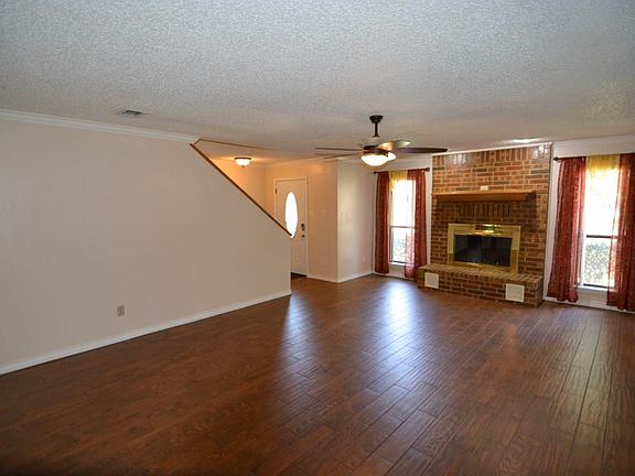 3rd image of 1124 Prairie Wind Blvd