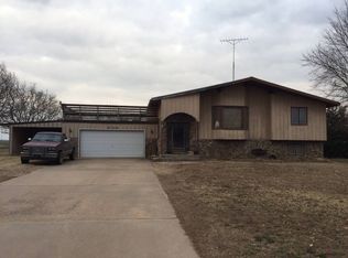 604 S Bryana Dr, Argonia, KS 67004