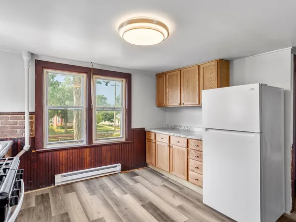 1100 N Van Buren St, Green Bay, WI 54302
