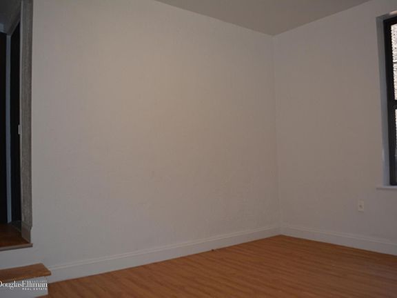 3rd image of 4546 49th St APT 1B