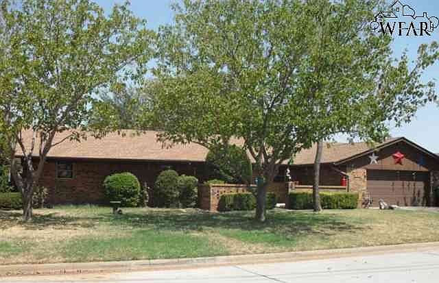 1st image of 1435 Cherokee Cir