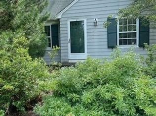 52 Clifton St, Attleboro, MA 02703