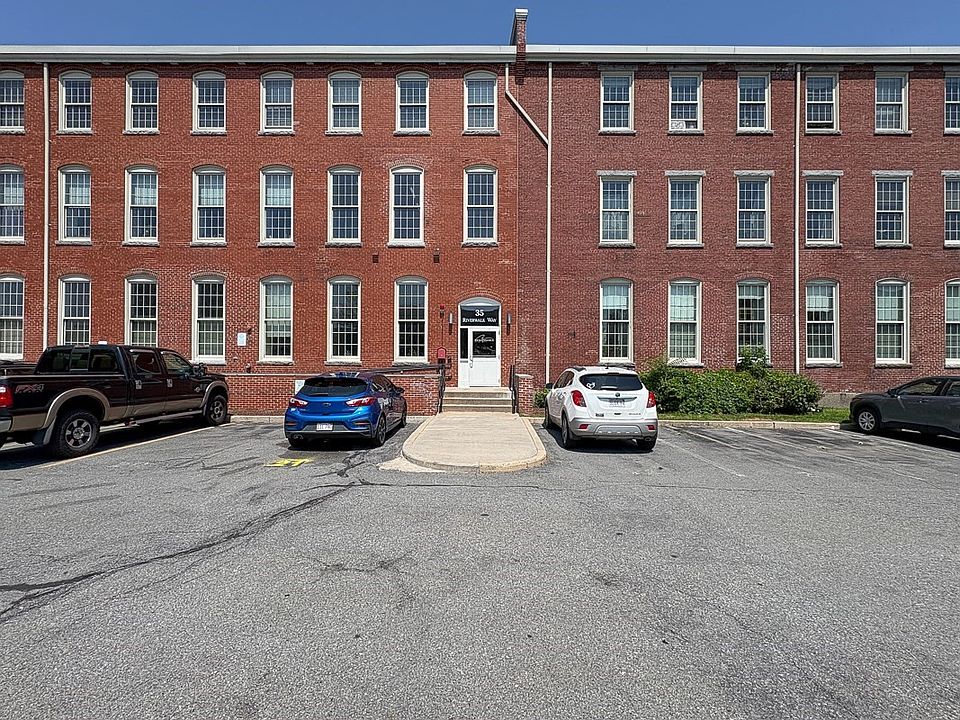 1st image of 35 Riverwalk Way #R222