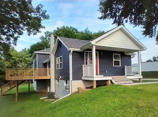 10427 S Jackson Rd, Cement City, MI 49233