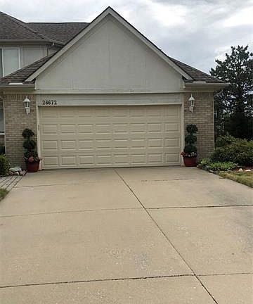 2nd image of 26672 Isleworth Pt #20