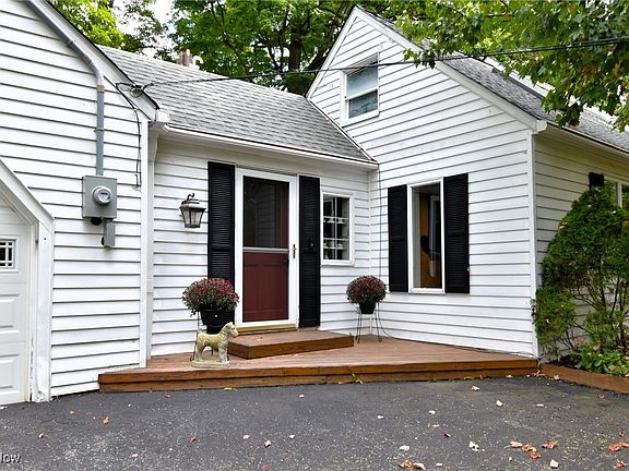 4th image of 29399 Pike Dr
