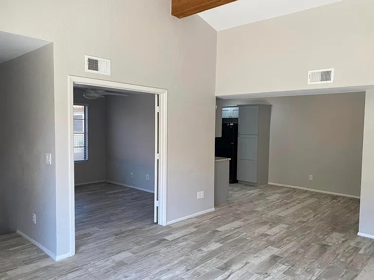 1905 E University Dr — Photo 11