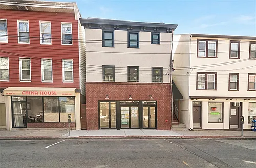 86 Main St #4 Photo 1