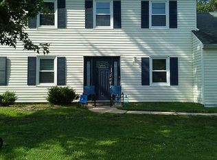 128 Powderhorn Dr, Lakewood, NJ 08701
