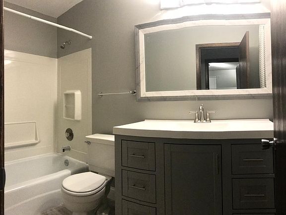 5th image of 2368 Mailand Ct