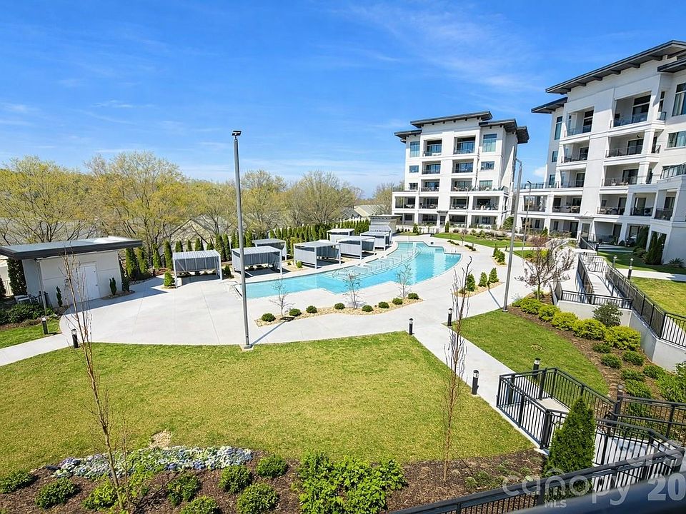 1st image of 19329 Watermark Dr #231