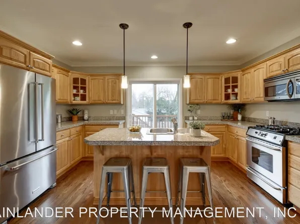 2115 SE Tenino St Unit A, Portland, OR 97202